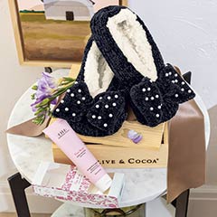 Pearl Bow Slipper Socks & Lotion Image 1