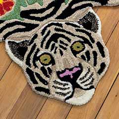 Tigress & Fleur Wool Rug Image 2