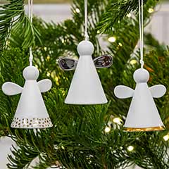 Peaceful Angel Ornaments Image 1